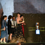 silvia cifani e gli studenti del cine tv orssellini premiano giovanna rei premio giovani miglior attrice 4